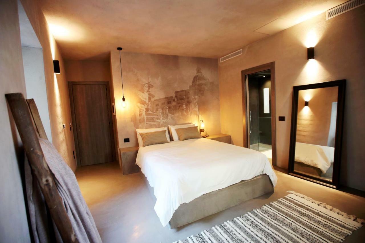 Casa Nostra Boutique &